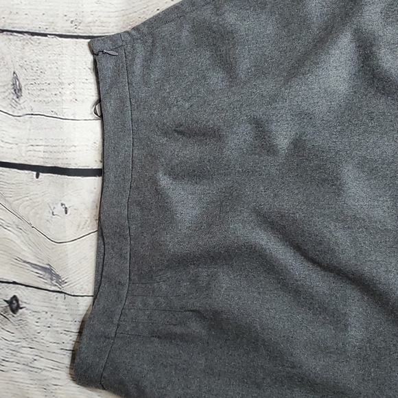 J. Crew 100% wool Grey Skirt Size 8 - Picture 2 of 5